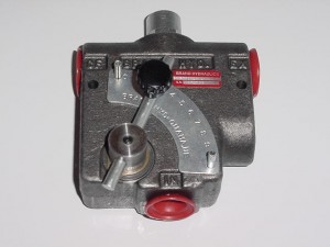 adjustable-priority-flow-valve